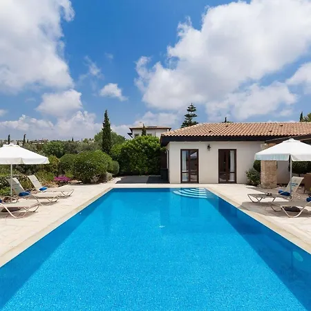 Aphrodite Hills Superior Villas Superior 0400 Air Conditioning 3 Bedrooms