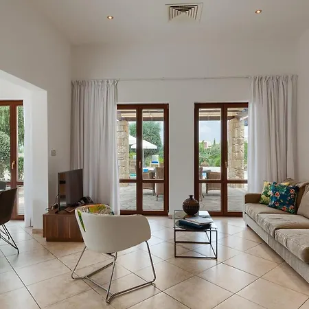 Aphrodite Hills Superior Villas Superior 0400 Air Conditioning 3 Bedrooms